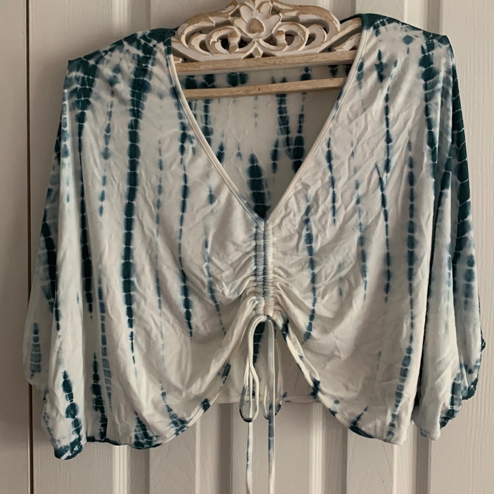 M Girls by MATERIAL GIRLS butterfly sleeve tie dye top